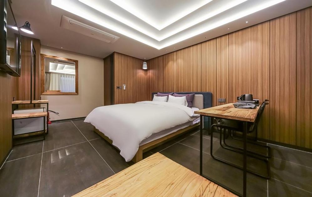 Yeoubi Hotel チャングウォン エクステリア 写真