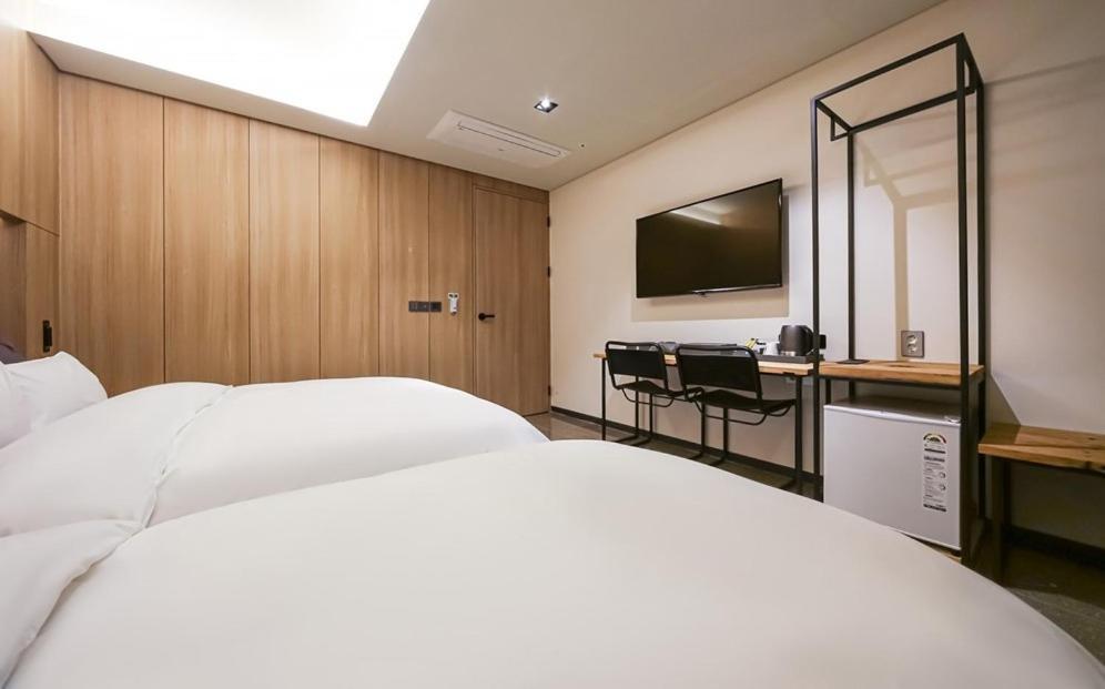 Yeoubi Hotel チャングウォン エクステリア 写真