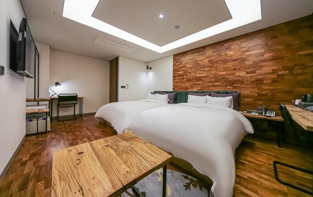 Yeoubi Hotel チャングウォン エクステリア 写真