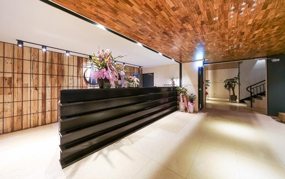 Yeoubi Hotel チャングウォン エクステリア 写真